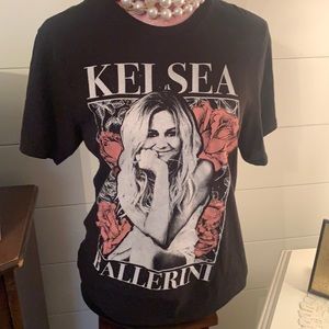 Kelsea ballerina band tshirt